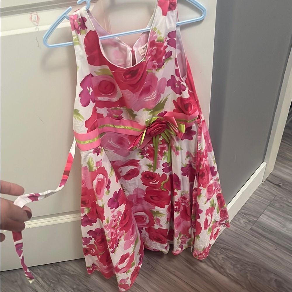 Floral Sleeveless Dress with Bow